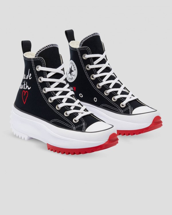 Converse Run Star Hike Love Thread Sort Sko Danmark - Converse Høje Sneakers Dame - 74192BKVN